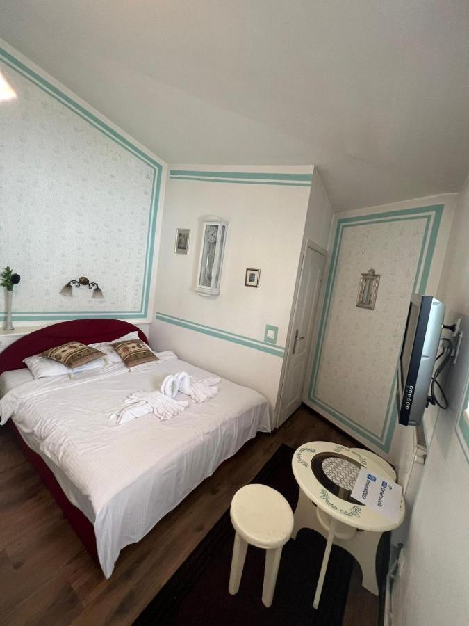 Guesthouse Nia Deluxe Saraybosna Dış mekan fotoğraf