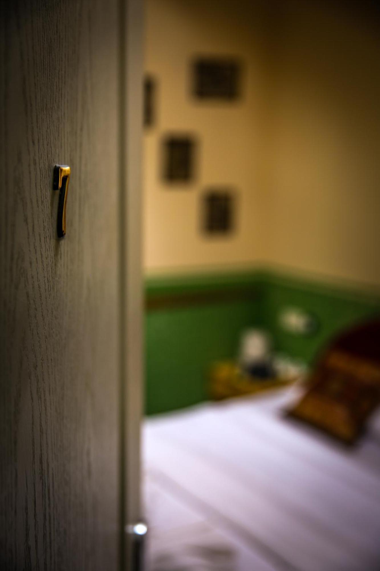 Guesthouse Nia Deluxe Saraybosna Dış mekan fotoğraf