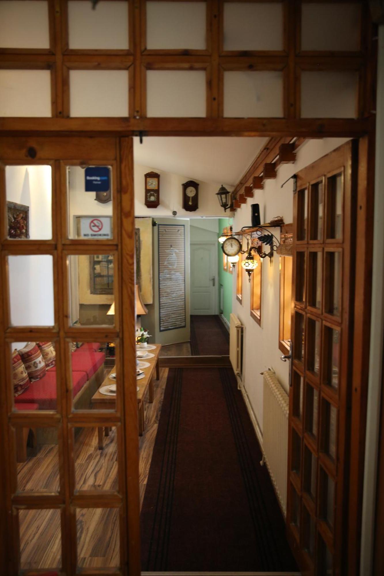 Guesthouse Nia Deluxe Saraybosna Dış mekan fotoğraf
